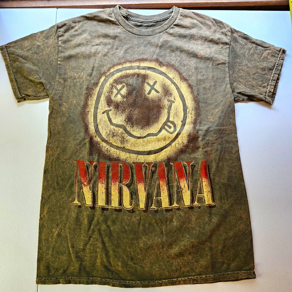 Nirvana Smiley Face Graphic T-Shirt Size S Rock & Pop Music Band Tee